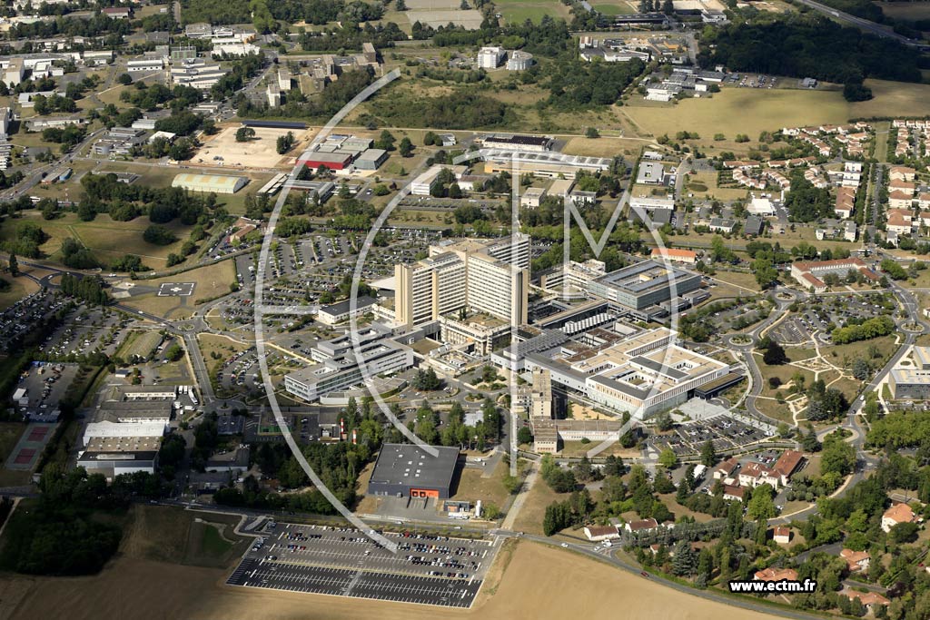 Photo arienne de Poitier (Cit Hospitalire de la Miltrie)