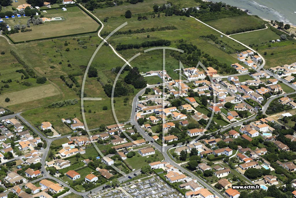 Photo arienne de Saint-Denis-d'Olron (Chassiron)