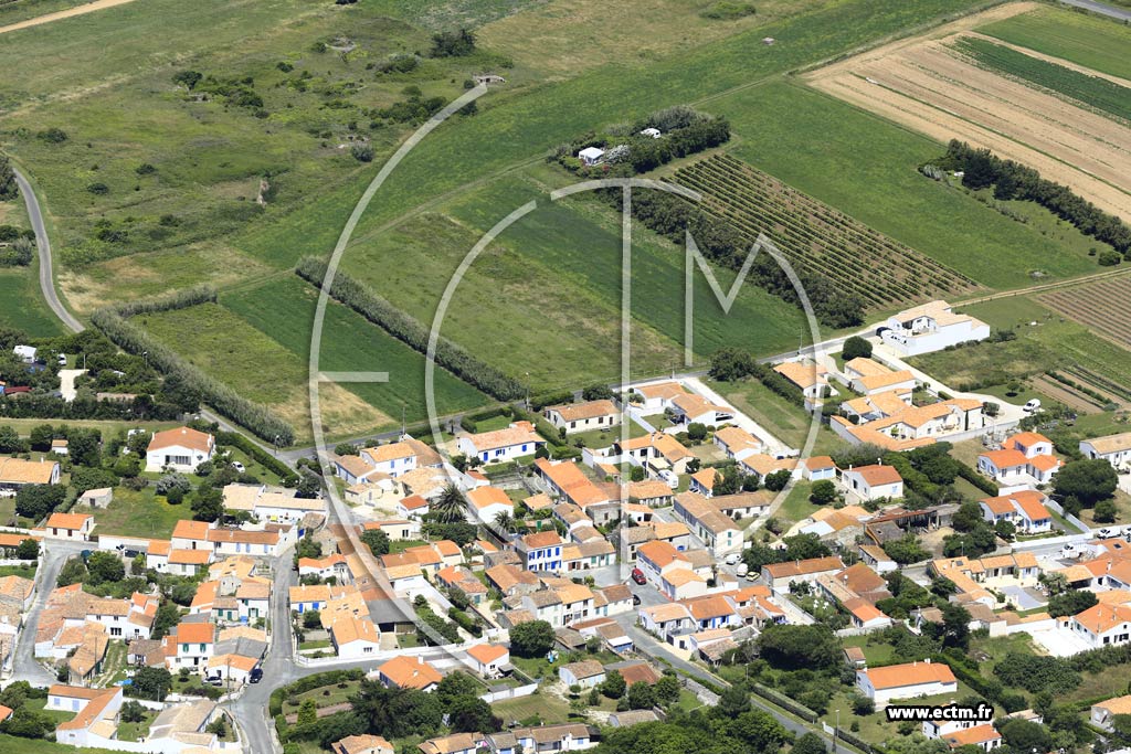 Photo arienne de Saint-Denis-d'Olron (Chassiron)