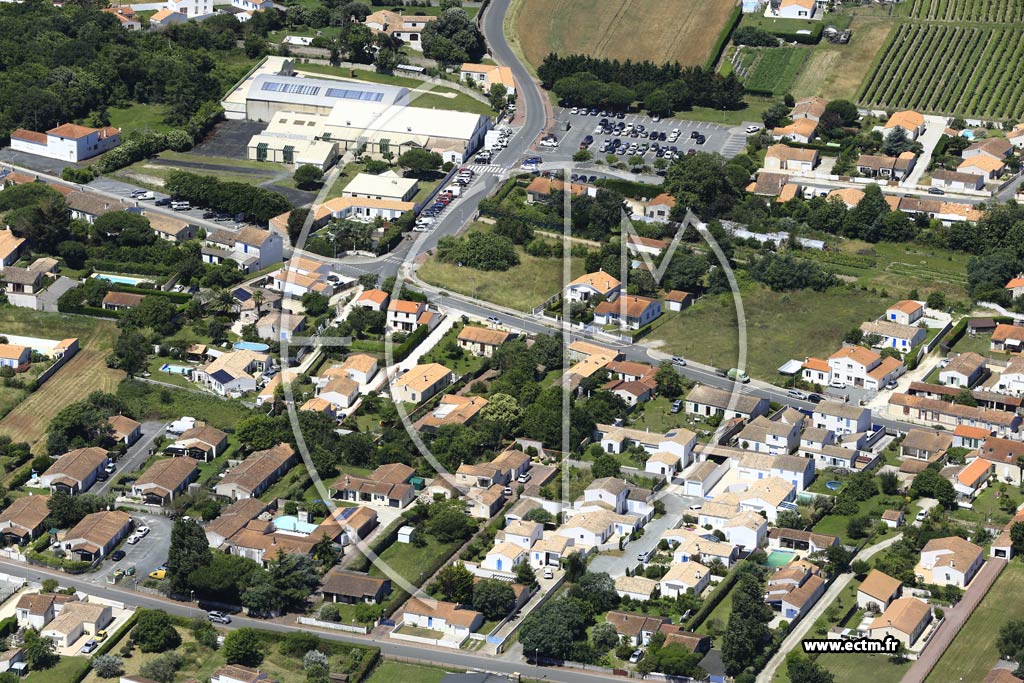 Photo arienne de Saint-Georges-d'Olron (Chray)