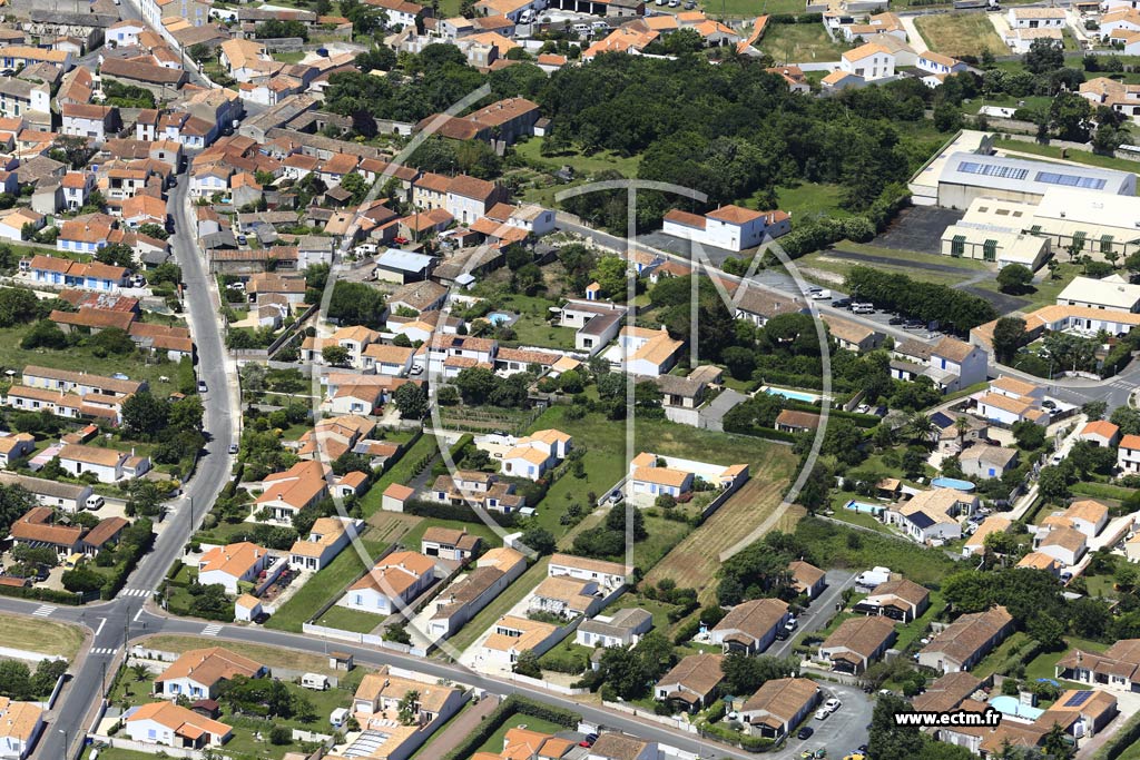 Photo arienne de Saint-Georges-d'Olron (Chray)