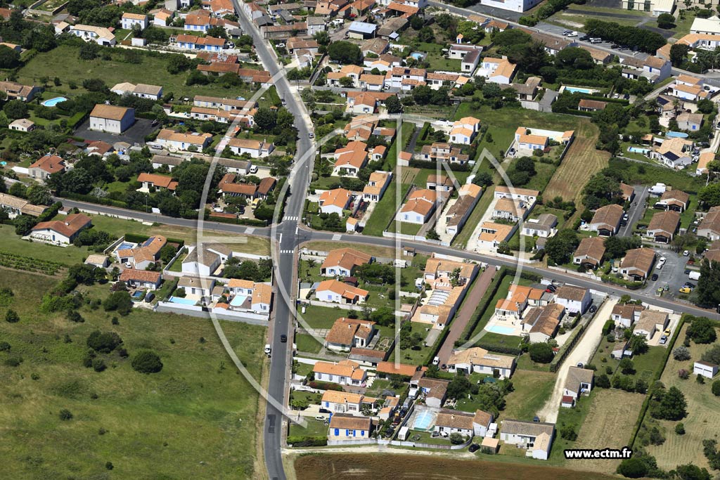 Photo arienne de Saint-Georges-d'Olron (Chray)