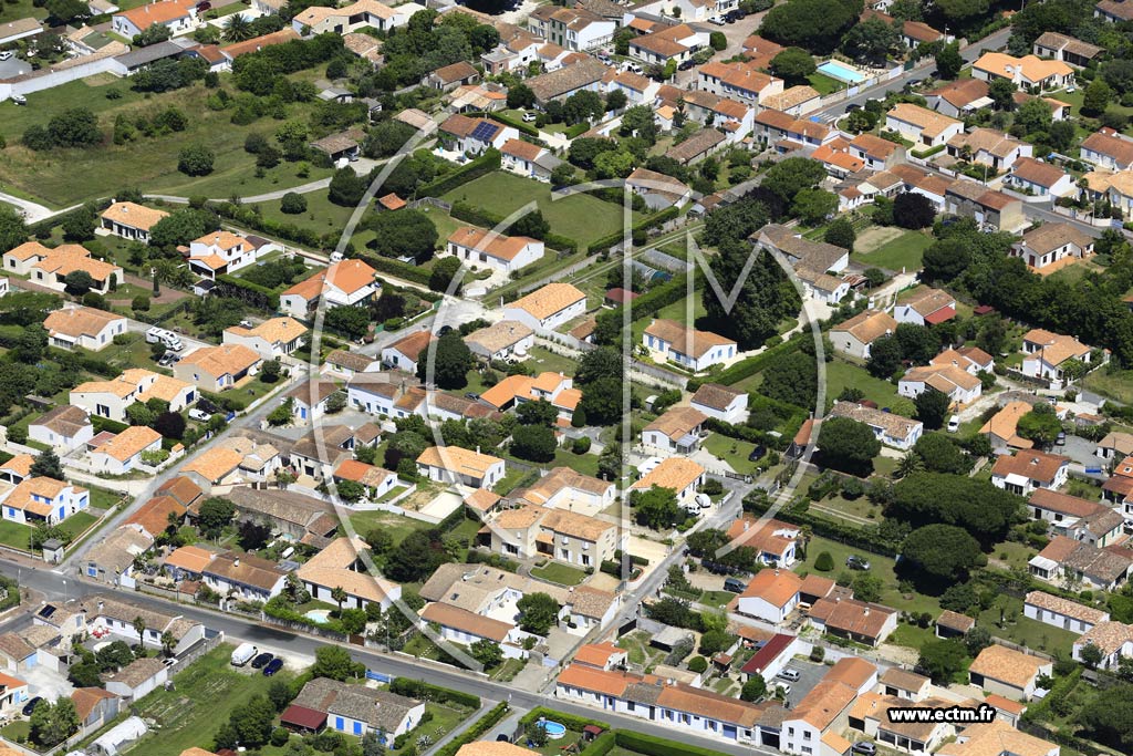 Photo arienne de Saint-Georges-d'Olron (Chray)