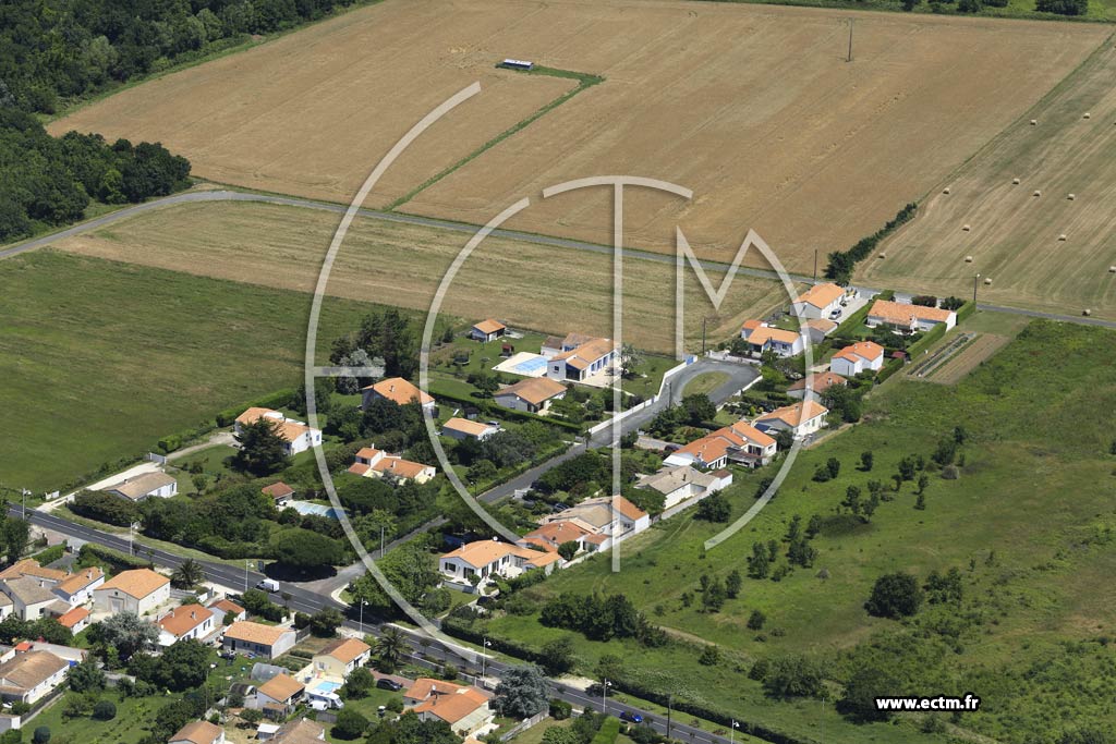 Photo arienne de Saint-Georges-d'Olron (Chray)