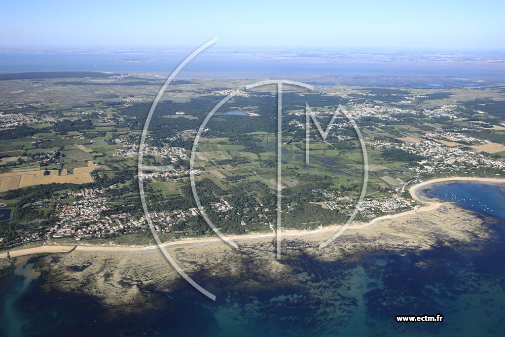 Photo arienne de Saint-Pierre-d'Olron (Matha)