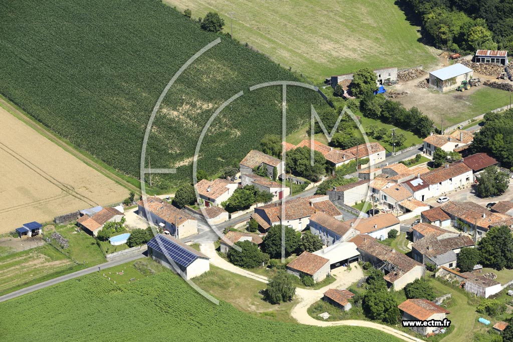 Photo arienne de La Villedieu (Le Breuil)