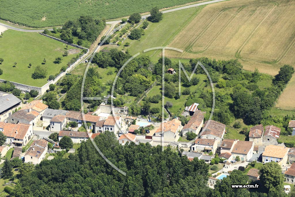 Photo arienne de Saint-Sverin-sur-Boutonne