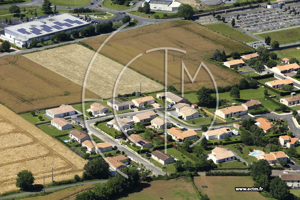 Photo arienne de Azay-le-Brl (Beausoleil)