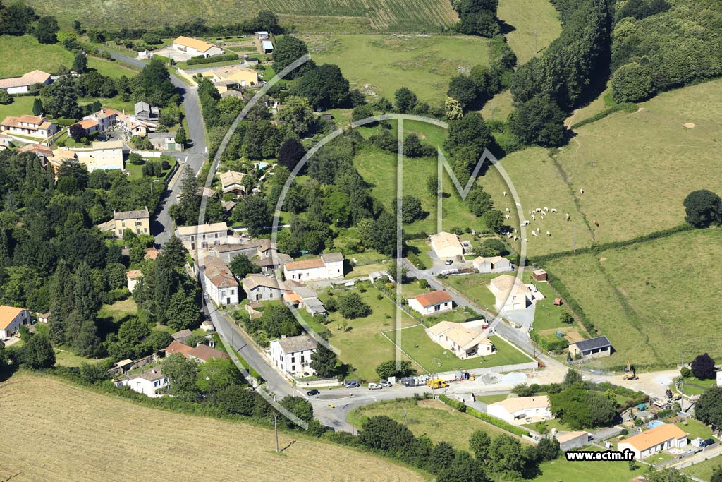 Photo arienne de La Chapelle-Bton
