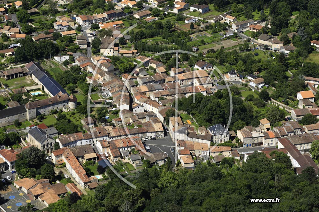 Photo arienne de La Mothe-Saint-Hray