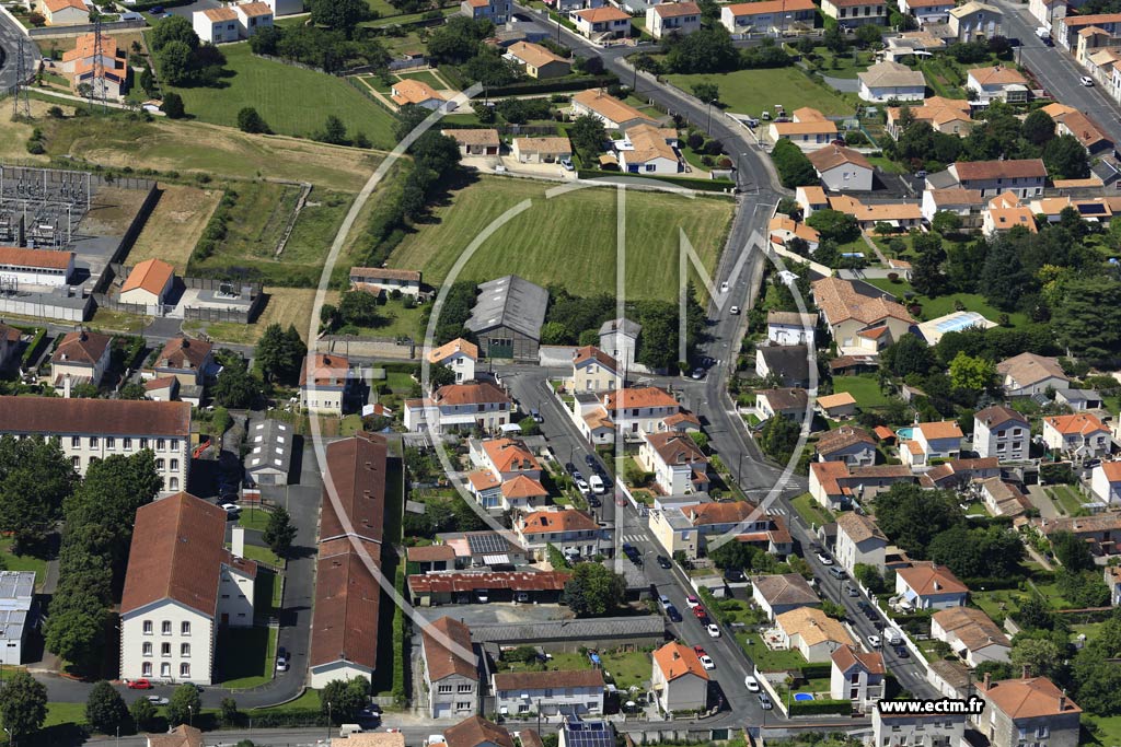 Photo arienne de Saint-Maixent-l'cole