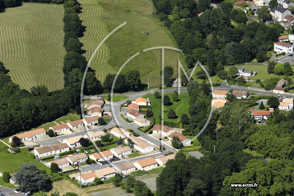 Photo arienne de Saint-Marc-la-Lande (La Mnardire)