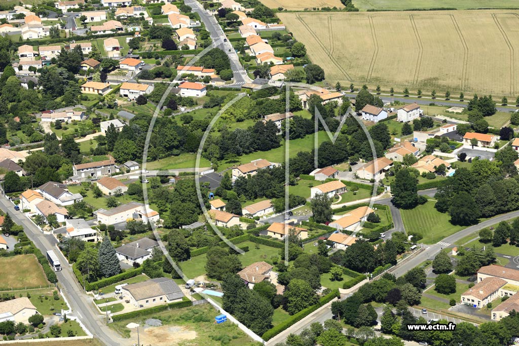 Photo arienne de Saint-Martin-de-Saint-Maixent
