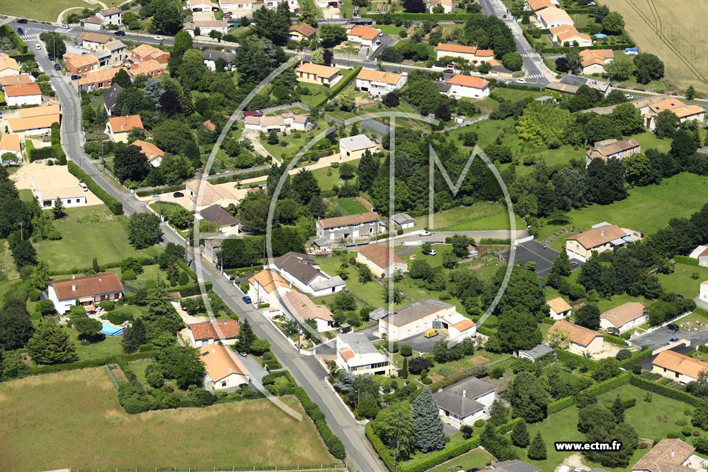 Photo arienne de Saint-Martin-de-Saint-Maixent