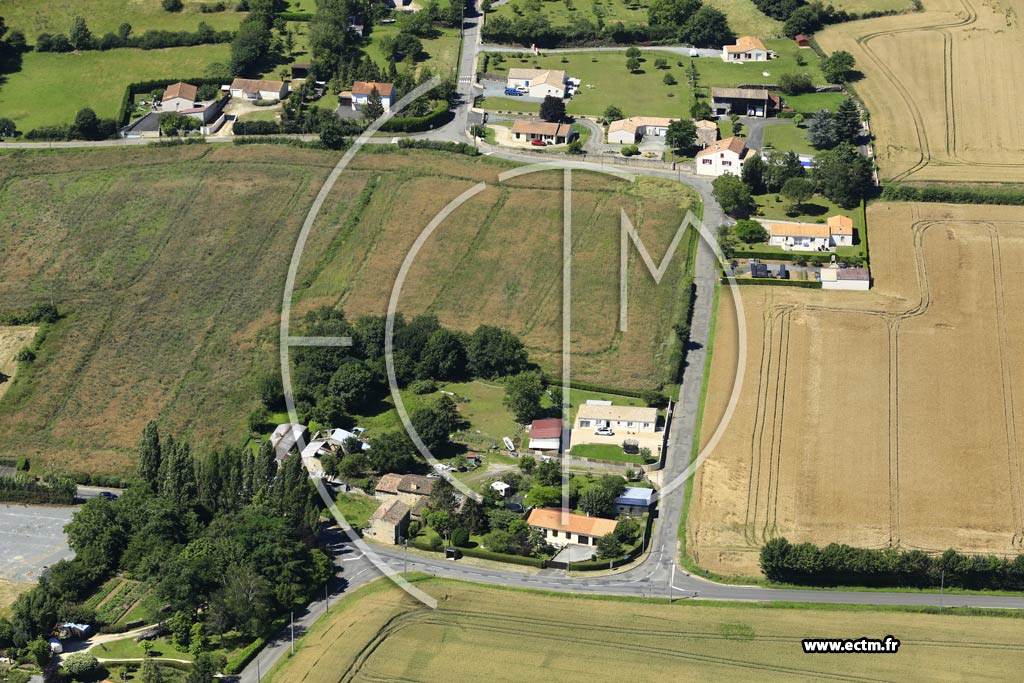 Photo arienne de Saint-Martin-de-Saint-Maixent (Soignon)