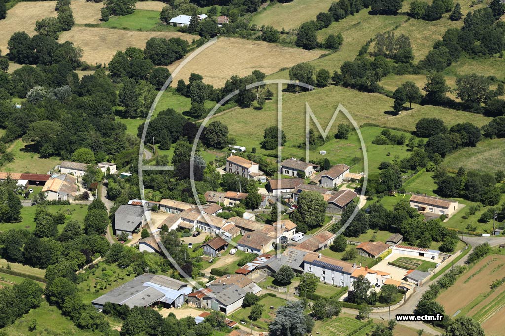 Photo arienne de Souvigne (Aincay)