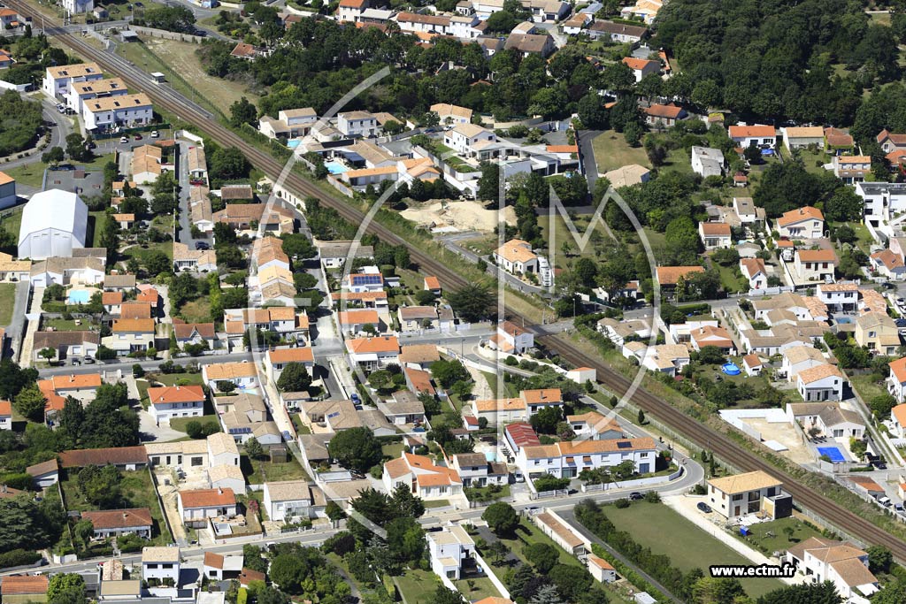 Photo arienne de Angoulins (Les Coudrans)