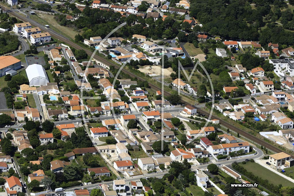 Photo arienne de Angoulins (Les Coudrans)