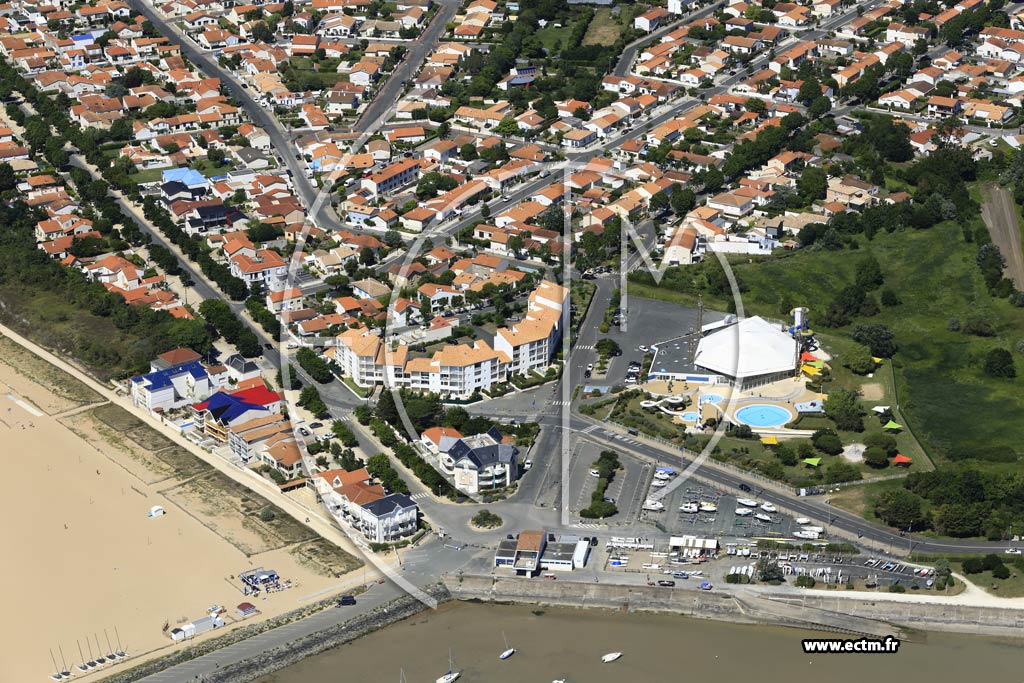 Photo arienne de Chtelaillon-Plage