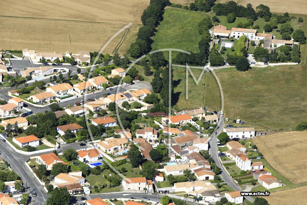 Photo arienne de Dompierre-sur-Mer (Chagnolet)