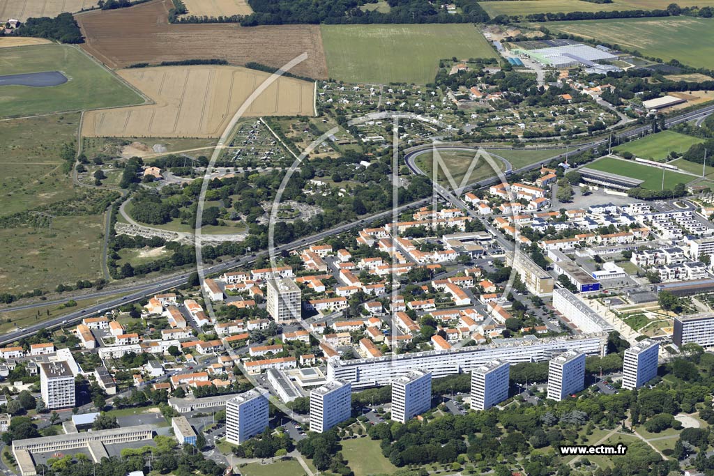 Photo arienne de La Rochelle (Mireuil)