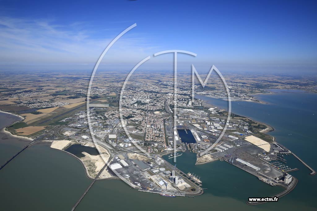 Photo arienne de La Rochelle (Port de Commerce)