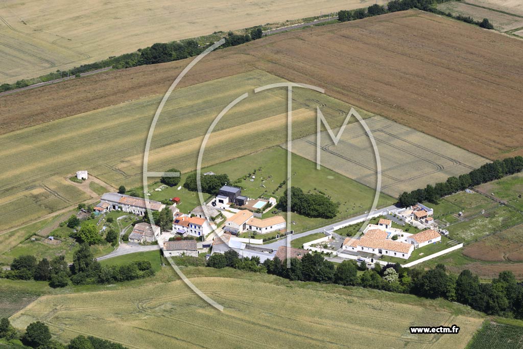 Photo arienne de Saint-Georges-du-Bois (le Moulin du Cur)