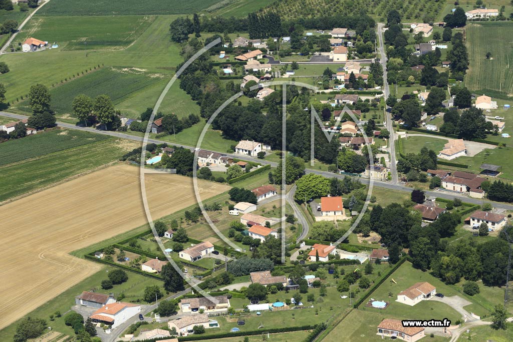 Photo arienne de Saint-Pierre-de-Clairac
