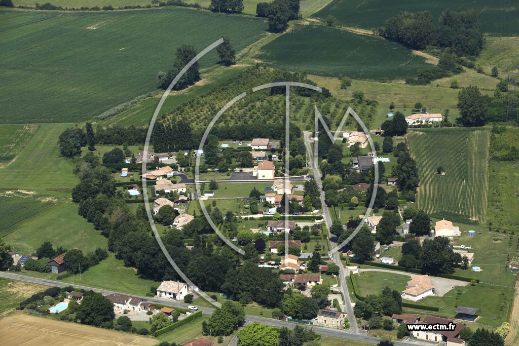 Photo arienne de Saint-Pierre-de-Clairac