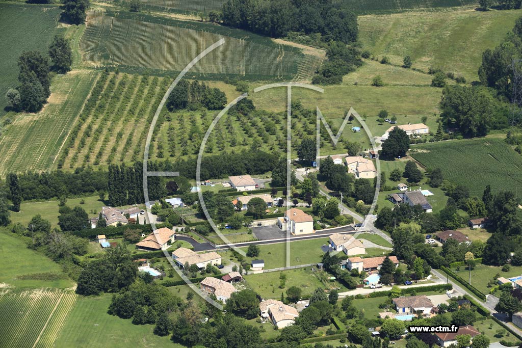 Photo arienne de Saint-Pierre-de-Clairac