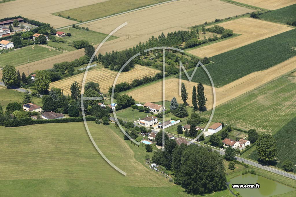 Photo arienne de Saint-Pierre-de-Clairac