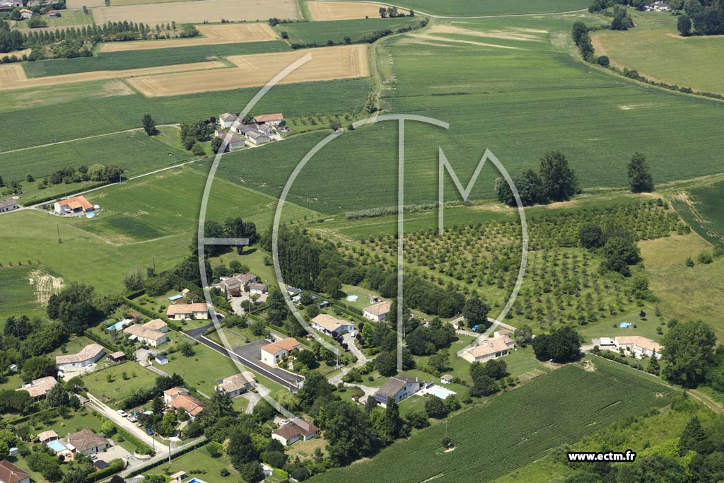 Photo arienne de Saint-Pierre-de-Clairac