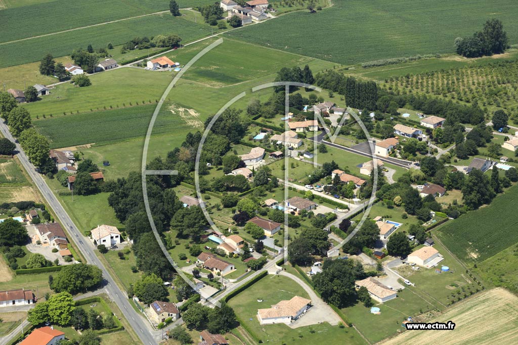 Photo arienne de Saint-Pierre-de-Clairac