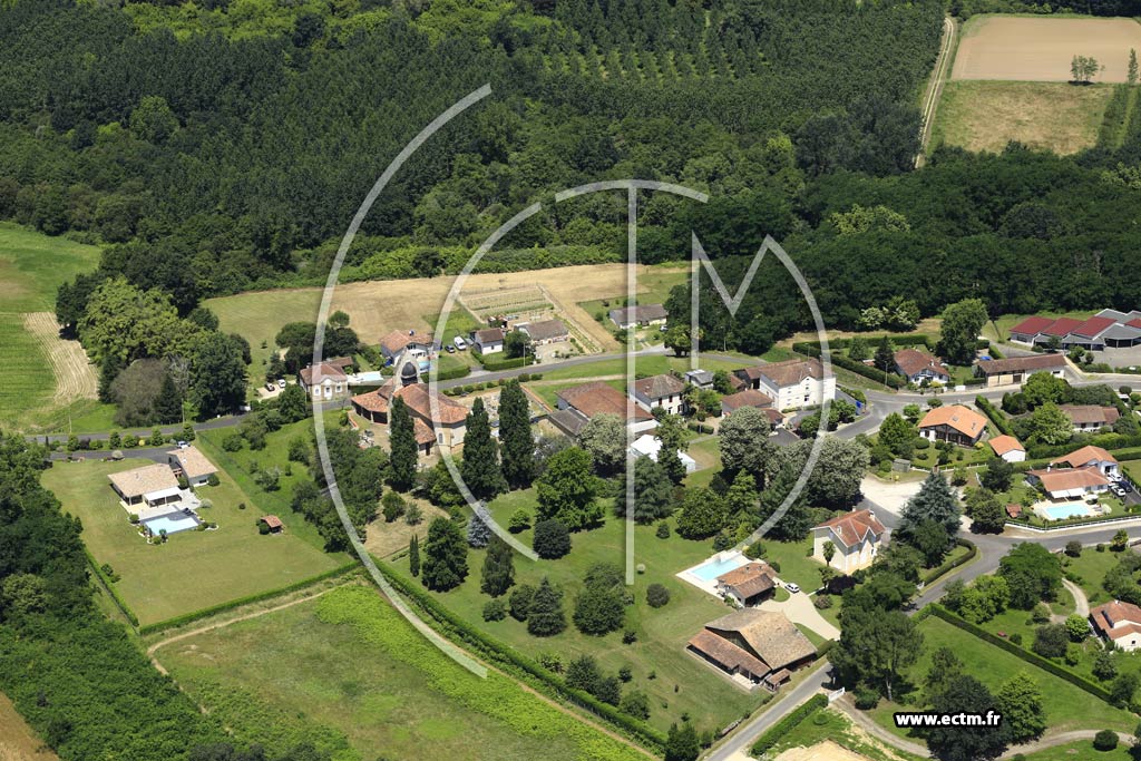 Photo arienne de Carcars-Sainte-Croix