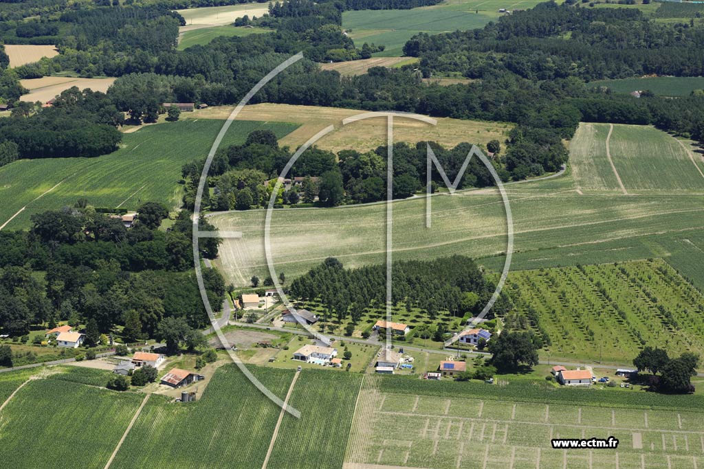 Photo arienne de Carcars-Sainte-Croix (le Pin)