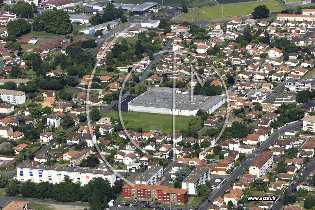 Photo arienne de Dax (Faubourg Saint Pierre)