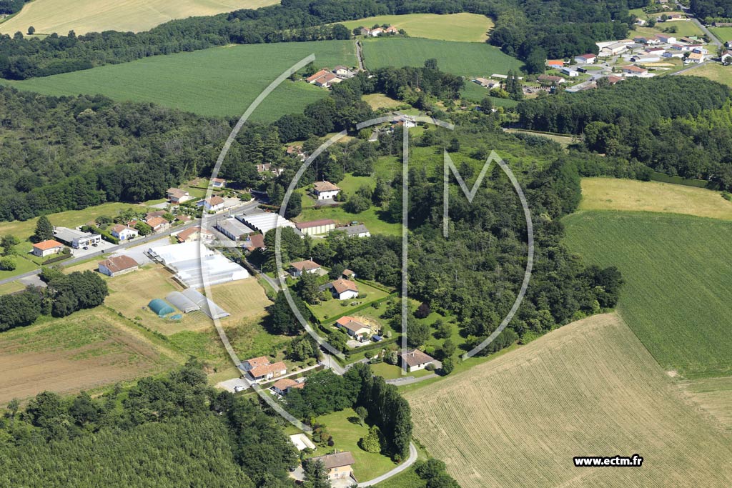 Photo arienne de Pouillon (Tuc d'Aulon)