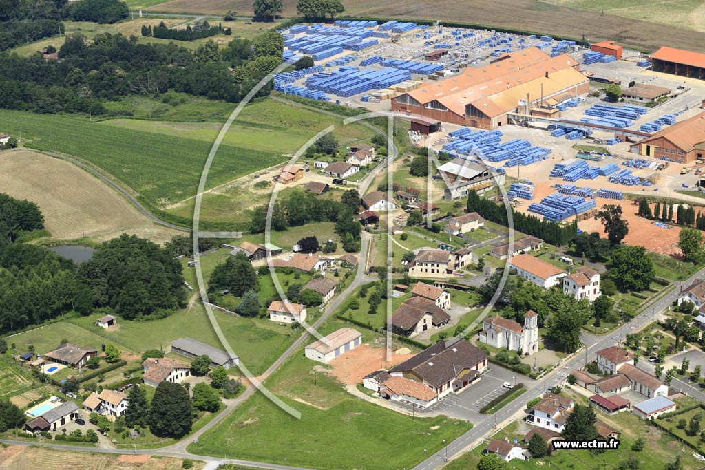 Photo arienne de Saint-Geours-d'Auribat