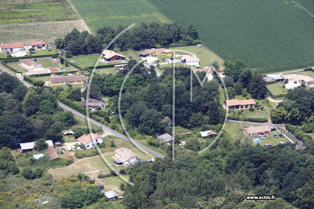 Photo arienne de Saint-Jean-de-Lier (Treytin)