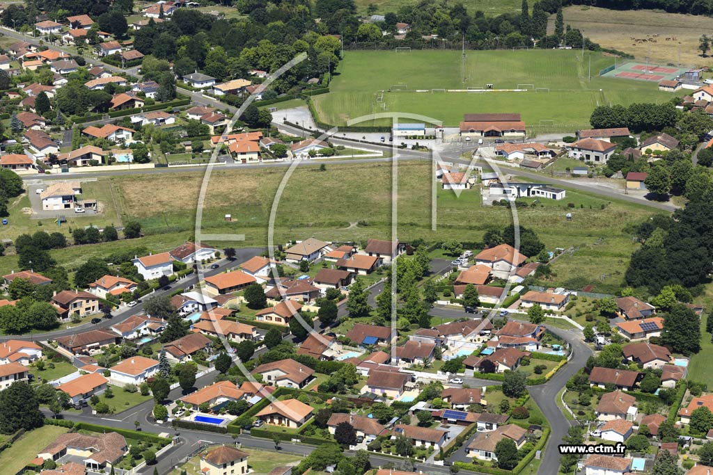 Photo arienne de Saint-Vincent-de-Paul (Pouy)