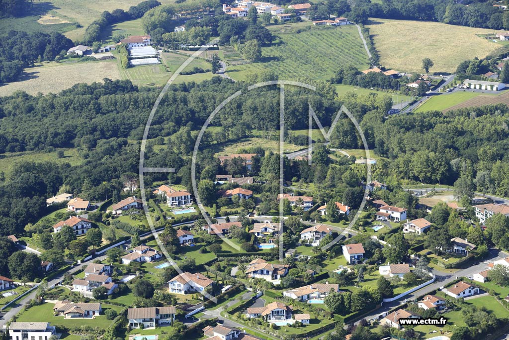 Photo arienne de Arbonne (Arditegia)