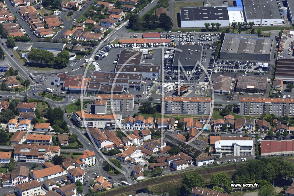 Photo arienne de Bayonne (Saint-Esprit)