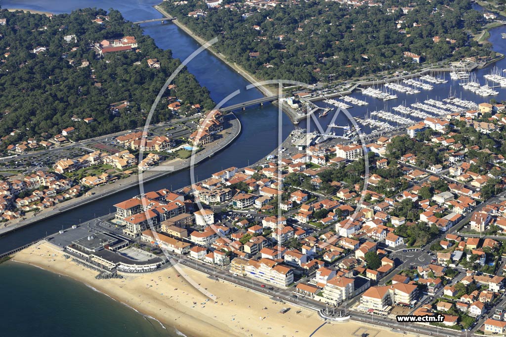 Photo arienne de Capbreton (l'Estacade)