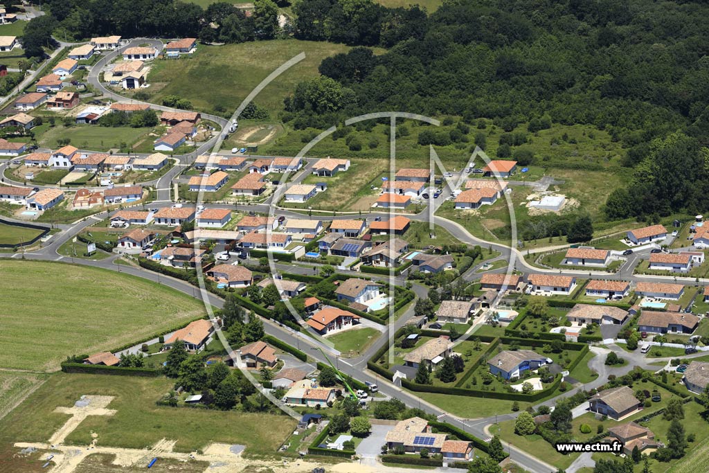 Photo arienne de Saint-Martin-de-Hinx
