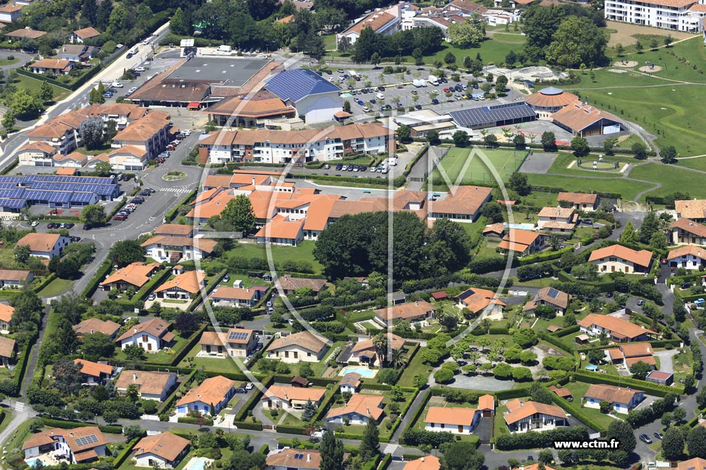 Photo arienne de Saint-Martin-de-Seignanx