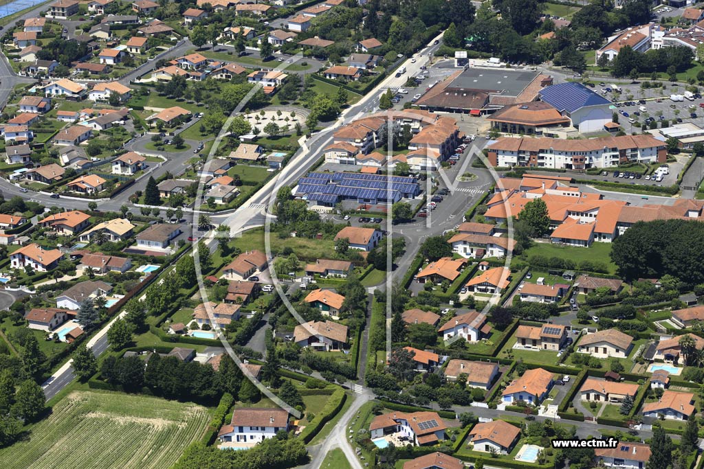Photo arienne de Saint-Martin-de-Seignanx