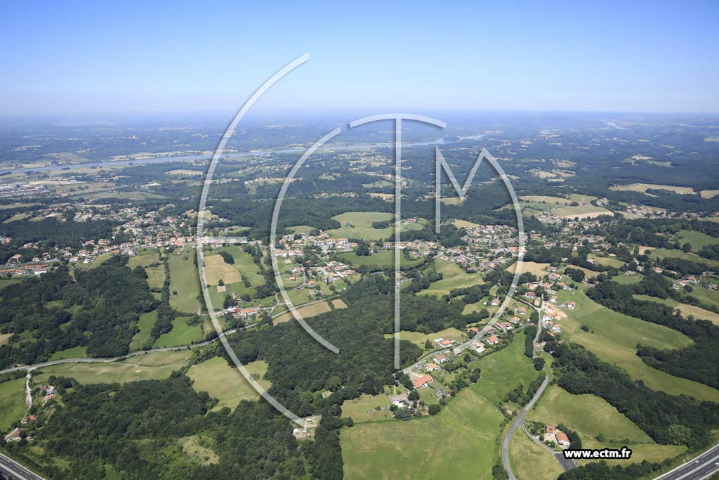 Photo arienne de Saint-Pierre-d'Irube
