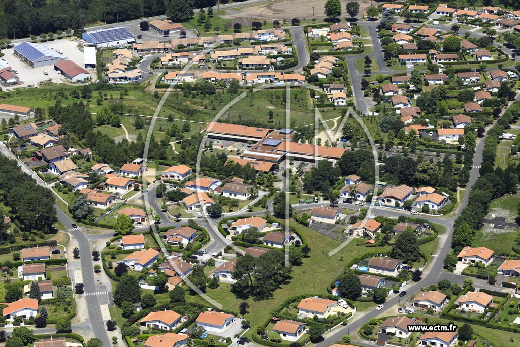 Photo arienne de Saint-Vincent-de-Tyrosse (Burry)
