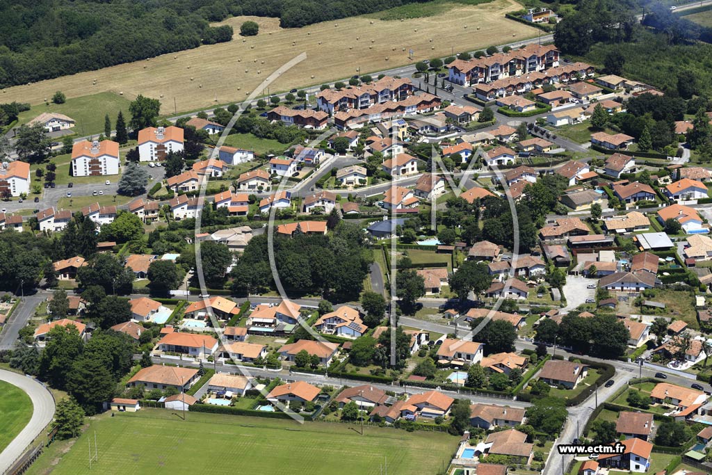 Photo arienne de Saint-Vincent-de-Tyrosse (la Lagune)