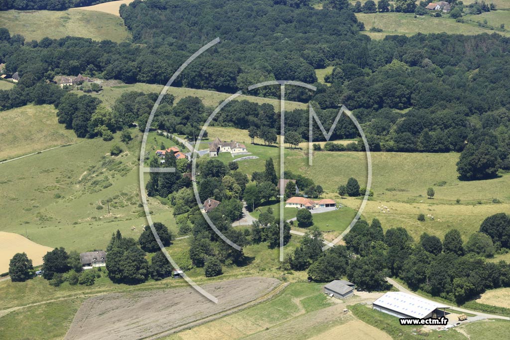 Photo arienne de Ozenx-Montestrucq (Bergeret)